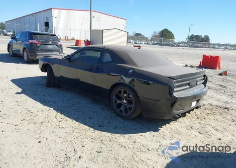 2017 Dodge Challenger Sxt z USA, uszkodzony, nr VIN 2C3CDZAG4HH633291